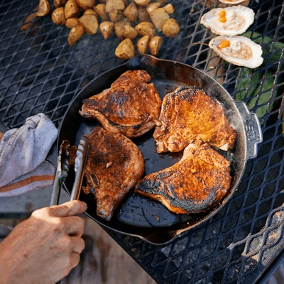 YETI Cast Iron Skillet 12 10